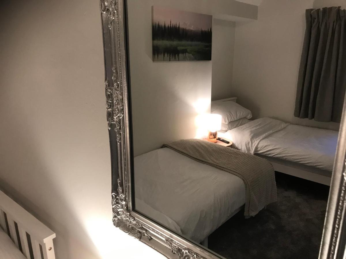 North Lodge Lancaster Bagian luar foto