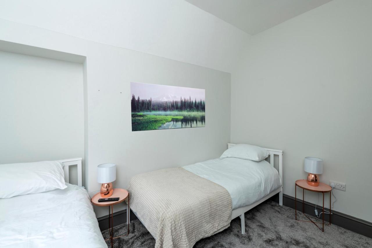 North Lodge Lancaster Bagian luar foto
